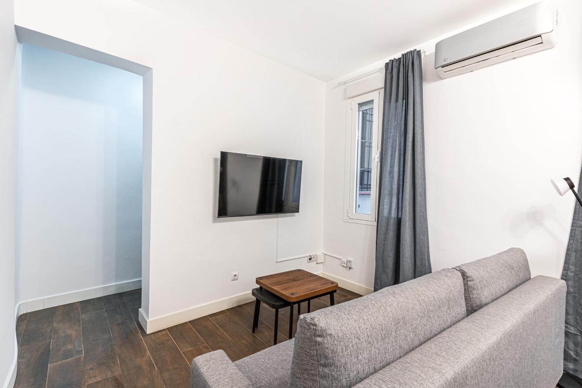 Vr Estudios Apartments Madrid Exterior foto