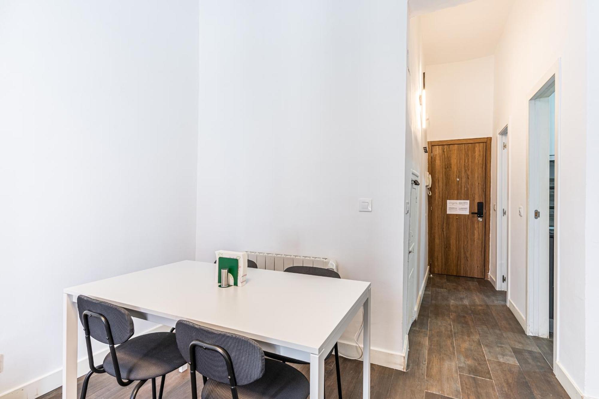 Vr Estudios Apartments Madrid Exterior foto